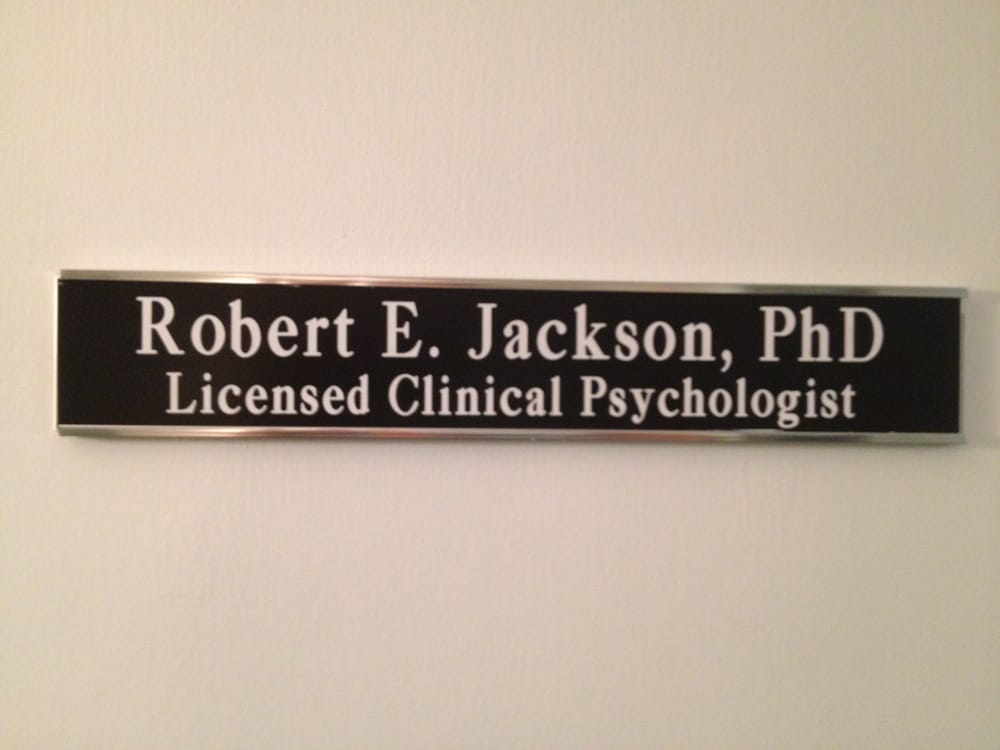 Dr. Robert E. Jackson - grief counselor in Waimalu, HI