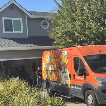 Mr. Poppy's team showed up on time ready to go, very professional, considerate to the family, pets, neighbors, etc.