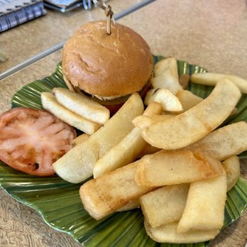 HIGHWAY INN - Updated October 2024 - 2131 Photos & 965 Reviews - 94-830 ...