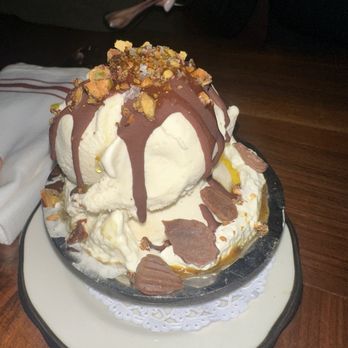 Jr and Son - Sundae - Italian Near Me - Brooklyn, New York