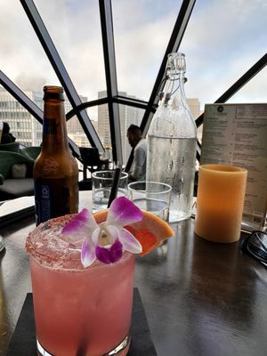 The View Lounge by null