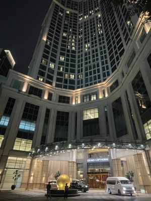 Grand Copthorne Waterfront Hotel by null