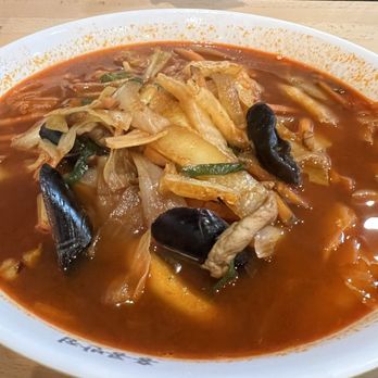 Paik's Noodle - Jjambbong - Chinese Near Me - Bellevue, Washington Paik's Noodle - Jjambbong - Chinese Near Me - Bellevue, Washington