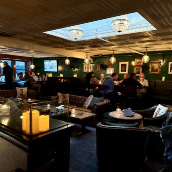 FOX AND FARROW - Updated February 2026 - 224 Photos & 170 Reviews