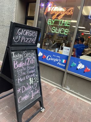 Giorgio's Pizza by null