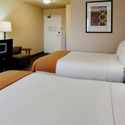 Holiday Inn Express Union City