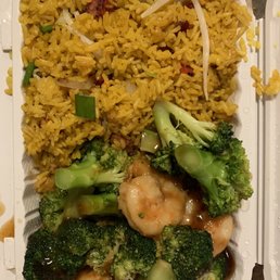 Shrimp with broccoli