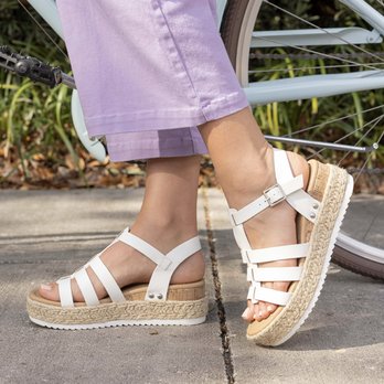 shoe carnival cortez