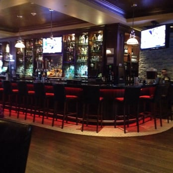 Hudson Grille - Nice interior - New American Near Me - White Plains, New York Hudson Grille - Nice interior - New American Near Me - White Plains, New York
