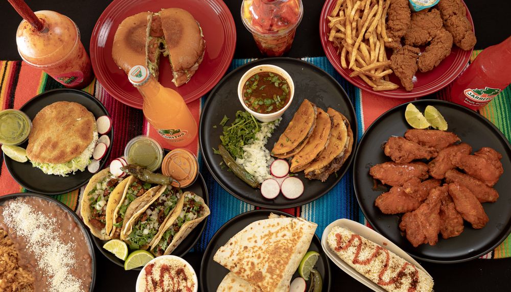 Super Tacos Truck Logo