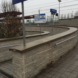 Stazione Di Vignate - A quest ora deserta .....