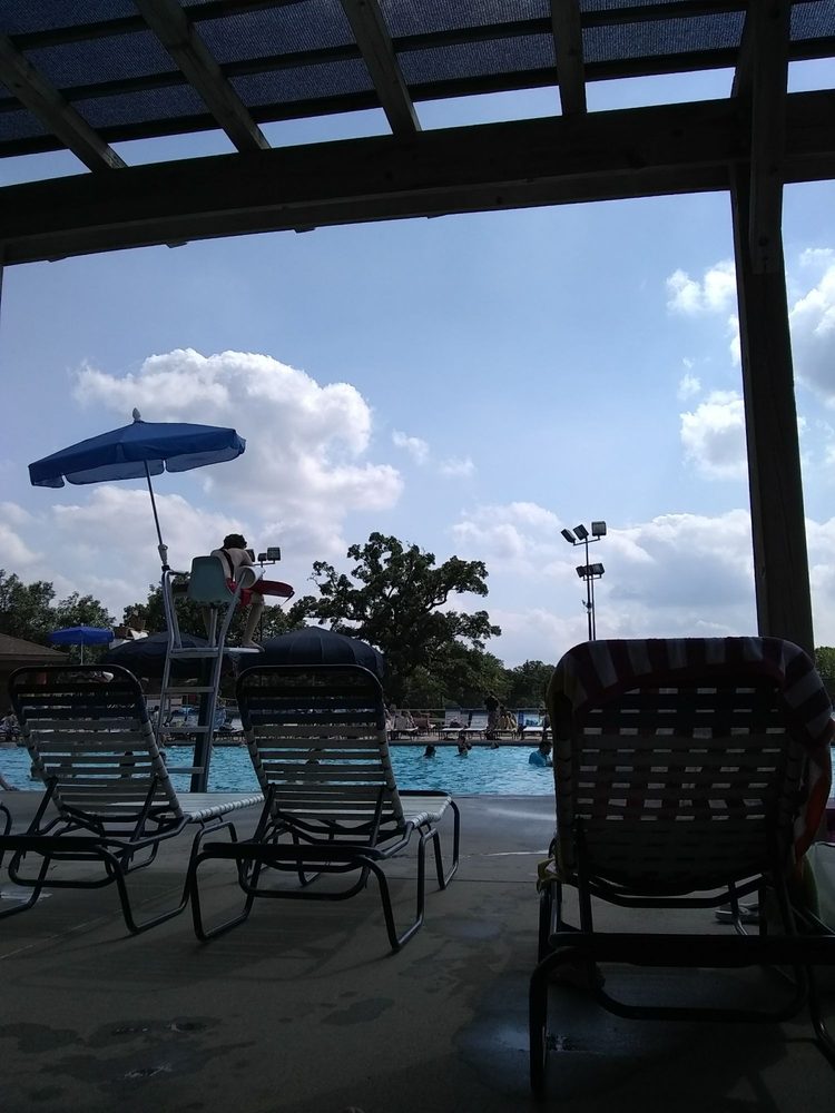 EDINA AQUATIC CENTER 4300 W 66th St, Edina, Minnesota Water Parks