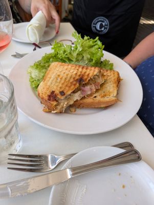 Bacchus Bistro by null