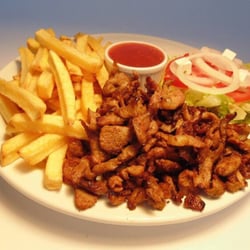 La Juanita - Plato de pollo frito con patatas