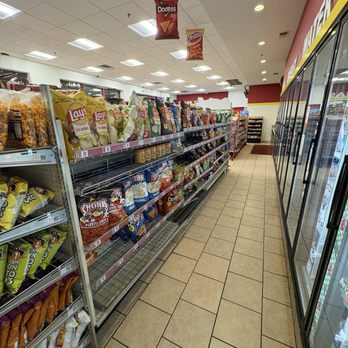 SNK Fuel - Snacks - Gas Stations Near Me - Berwyn, Illinois