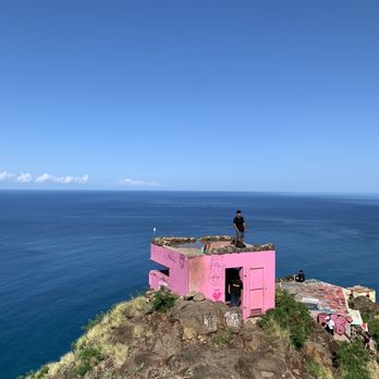 Pu'u'ohulu Kai - Pink Pillbox - Hiking Near Me - Waianae, Hawaii Pu'u'ohulu Kai - Pink Pillbox - Hiking Near Me - Waianae, Hawaii