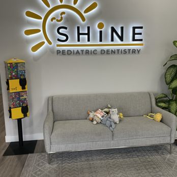 Shine Pediatric Dentistry - The little toy kiosk at the end of the visit - Pediatric Dentists Near Me - Los Angeles, California