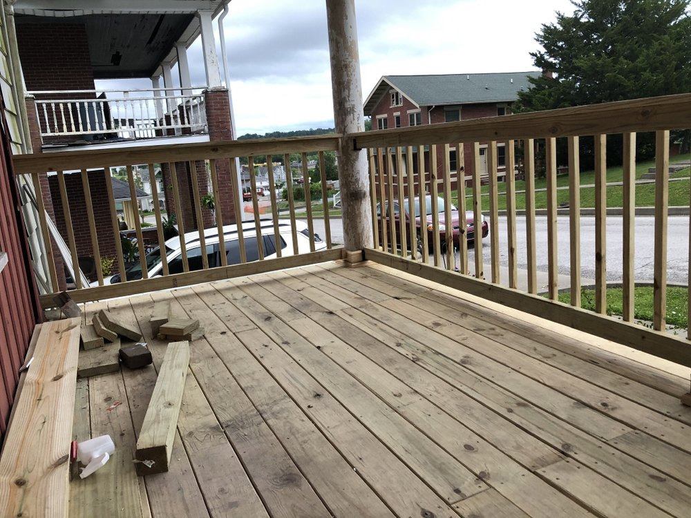 Slide of Bisping Contracting