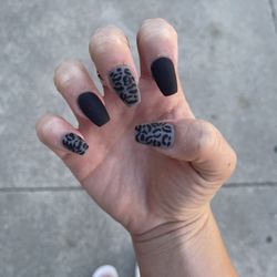 Nails So Happy - Leopard nails. Kansas Speedway- the legends