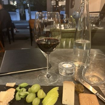 Margaux - Cheese & grapes plate with a Margaux (what else would it be) - Modern European Near Me - London, XGL Margaux - Cheese & grapes plate with a Margaux (what else would it be) - Modern European Near Me - London, XGL