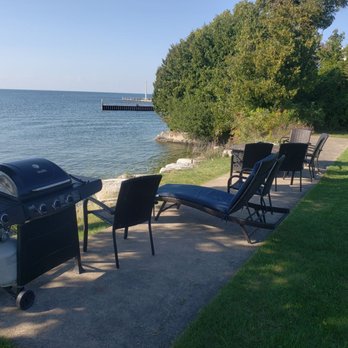 Pine Grove Resort - Hotels Near Me - Ephraim, Wisconsin