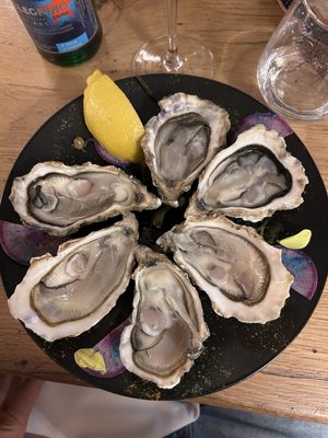 Au p'tit mareyeur by null