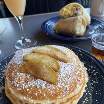 Cafe Borrone - Apple pancakes - Breakfast & Brunch Near Me - Menlo Park, California Cafe Borrone - Apple pancakes - Breakfast & Brunch Near Me - Menlo Park, California