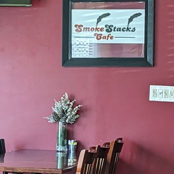 SmokeStacks Cafe - Wine Bars Near Me - Raleigh, North Carolina