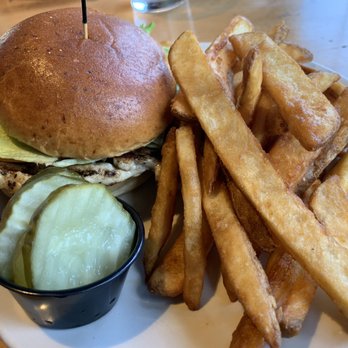 Upland FSQ Brewery - Brewpubs Near Me - Indianapolis, Indiana Upland FSQ Brewery - Brewpubs Near Me - Indianapolis, Indiana