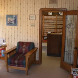 H Thao Tran, DDS - Reception Area and Office