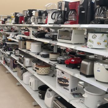 Savers - Kitchen stuff - Thrift Stores Near Me - Las Vegas, Nevada Savers - Kitchen stuff - Thrift Stores Near Me - Las Vegas, Nevada