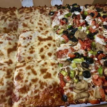 Jet's Pizza - Had a half veggie half plain and it was yum! Sergio was super nice and helpful. Great experience - Pizza Near Me - Coral Springs, Florida Jet's Pizza - Had a half veggie half plain and it was yum! Sergio was super nice and helpful. Great experience - Pizza Near Me - Coral Springs, Florida