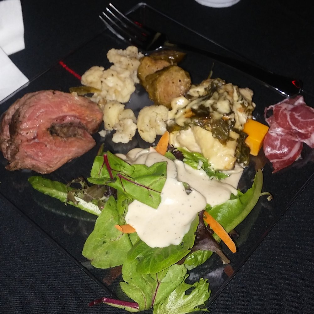 Amazing Caterers - This IS NOT what i paid thousands of dollars for. This is MY actual plate of food at MY WEDDING! - Caterers Near Me Amazing Caterers - This IS NOT what i paid thousands of dollars for. This is MY actual plate of food at MY WEDDING! - Caterers Near Me