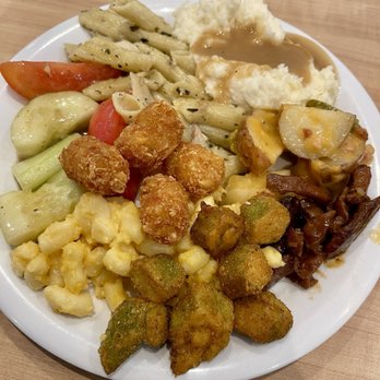 Golden Corral Buffet & Grill - Buffets Near Me - Syracuse, New York