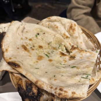 Restaurant Golden India - Naan - Indian Near Me - Grindelwald, BE Restaurant Golden India - Naan - Indian Near Me - Grindelwald, BE