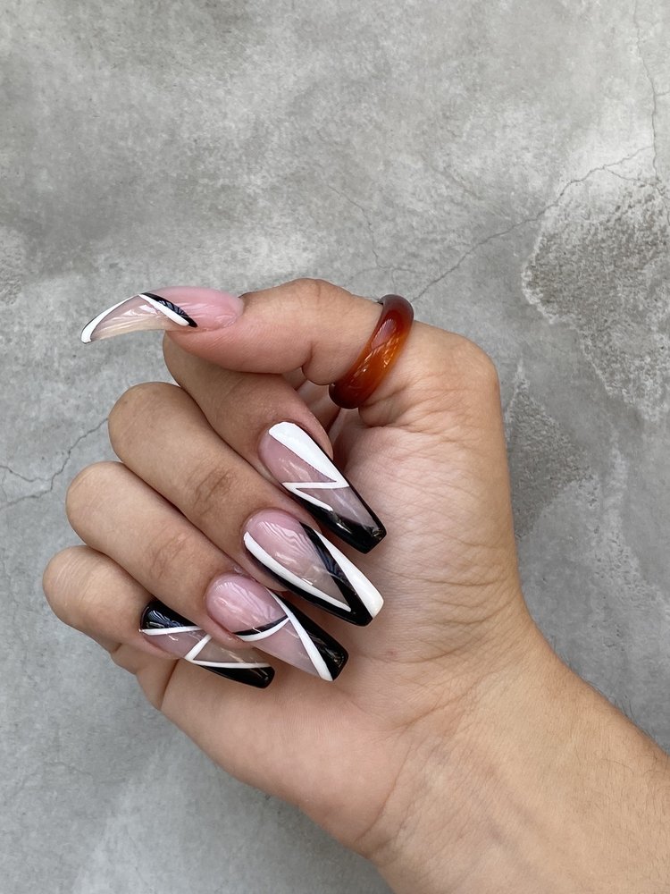 Jenny's Nails