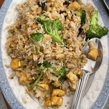 Kim Son Vietnamese Restaurant - Vegetable Fried Rice - Vietnamese Near Me - San Francisco, California Kim Son Vietnamese Restaurant - Vegetable Fried Rice - Vietnamese Near Me - San Francisco, California