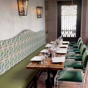 M & M Upholstery - Custom Banquettes- Commercial - Furniture Reupholstery Near Me - Dallas, Texas M & M Upholstery - Custom Banquettes- Commercial - Furniture Reupholstery Near Me - Dallas, Texas