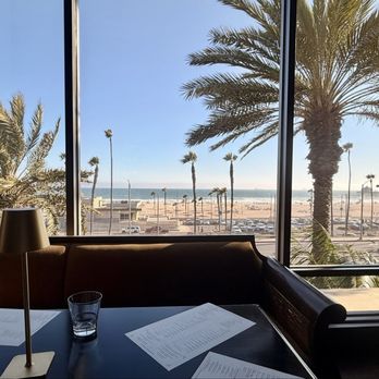 Little Sister - Vietnamese Near Me - Huntington Beach, California