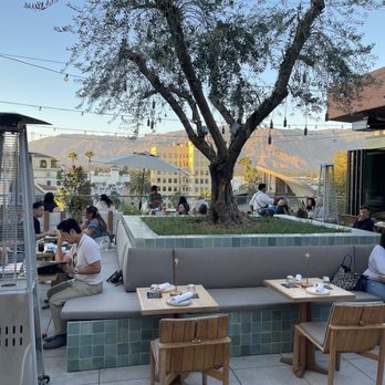 Osa Rooftop - Bars Near Me - Pasadena, California