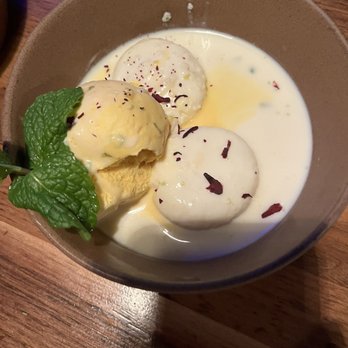 Dancing Yak - Rasmalai w/ Mango Ice Cream - Himalayan/Nepalese Near Me - San Francisco, California