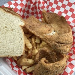 Elgin Seafood - Fried Flounder Lunch Special