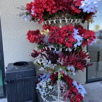 Dollar Tree - Discount Store Near Me - Las Vegas, Nevada