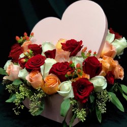Flowers By Terranova - One of Jorge Valentine creation special order. So unique!