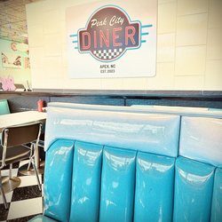 Peak City Diner