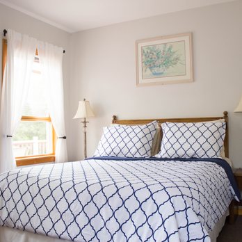 Martha's Vineyard Resort - Room Two - Resorts Near Me - Oak Bluffs, Massachusetts Martha's Vineyard Resort - Room Two - Resorts Near Me - Oak Bluffs, Massachusetts