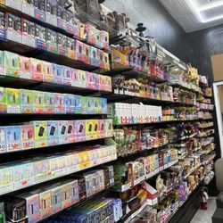 Universal Smoke & Vape - Nic vapes