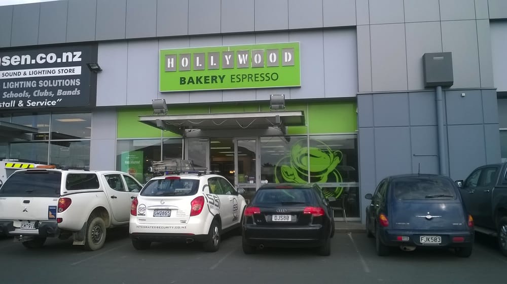 HOLLYWOOD BAKERY Updated September 2024 4/624 Rosebank Rd, Avondale