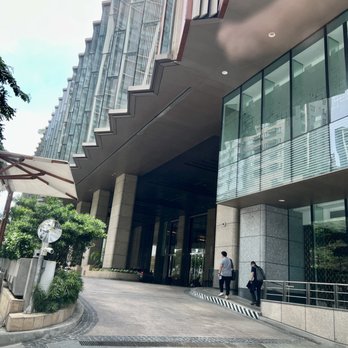 Grand Hyatt Manila - Front of the hotel - Hotels Near Me - Taguig, NCR
