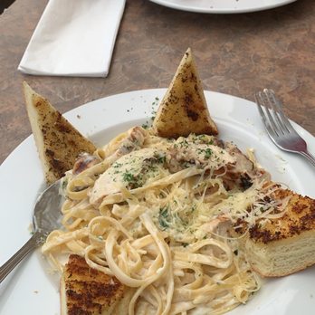 Rosine's Restaurant - Fettucine Alfredo Dinner - American Near Me - Monterey, California Rosine's Restaurant - Fettucine Alfredo Dinner - American Near Me - Monterey, California